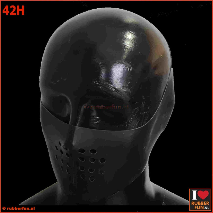 42H - Gimp mask