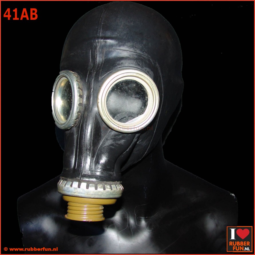 GP5 gas mask - black