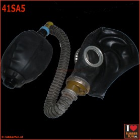 GP5 gas mask rebreather set 5 - art.no. 41SA5 - rubberfun.nl