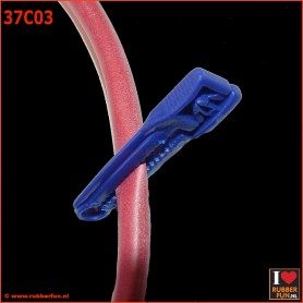 Medical tube clip - cord clip - rubberfun.nl - art.no. 37C03