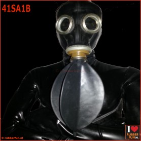 GP5 gas mask rebreather set 1 - mask + bag - rubberfun.nl [art.no. 41SA1B]