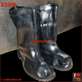 23OB - overboots