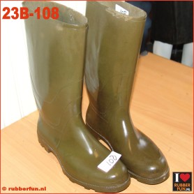 SALE - Boots & Wellies